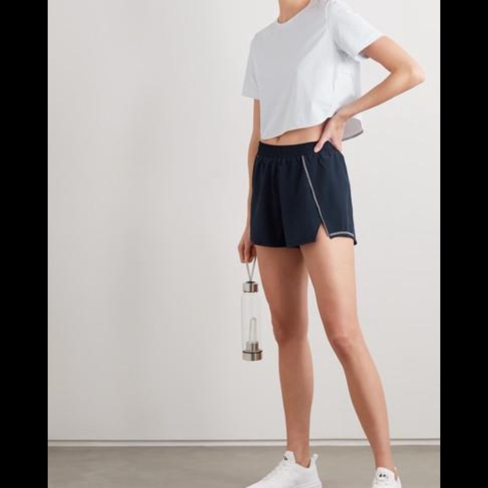 The upside perforated crop top Large